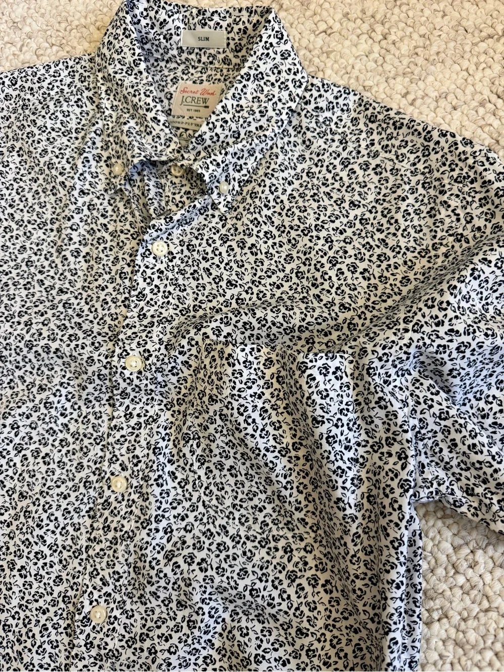 J. Crew Men's Short Sleeve Button Down Secret Wash Slim Fit Shirt - Small